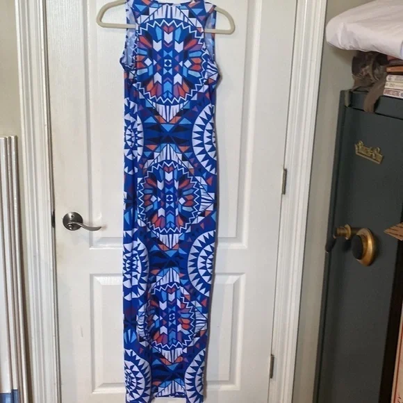 Size S-M super cute tribal pattern tank maxi dress - Picture 2 of 4